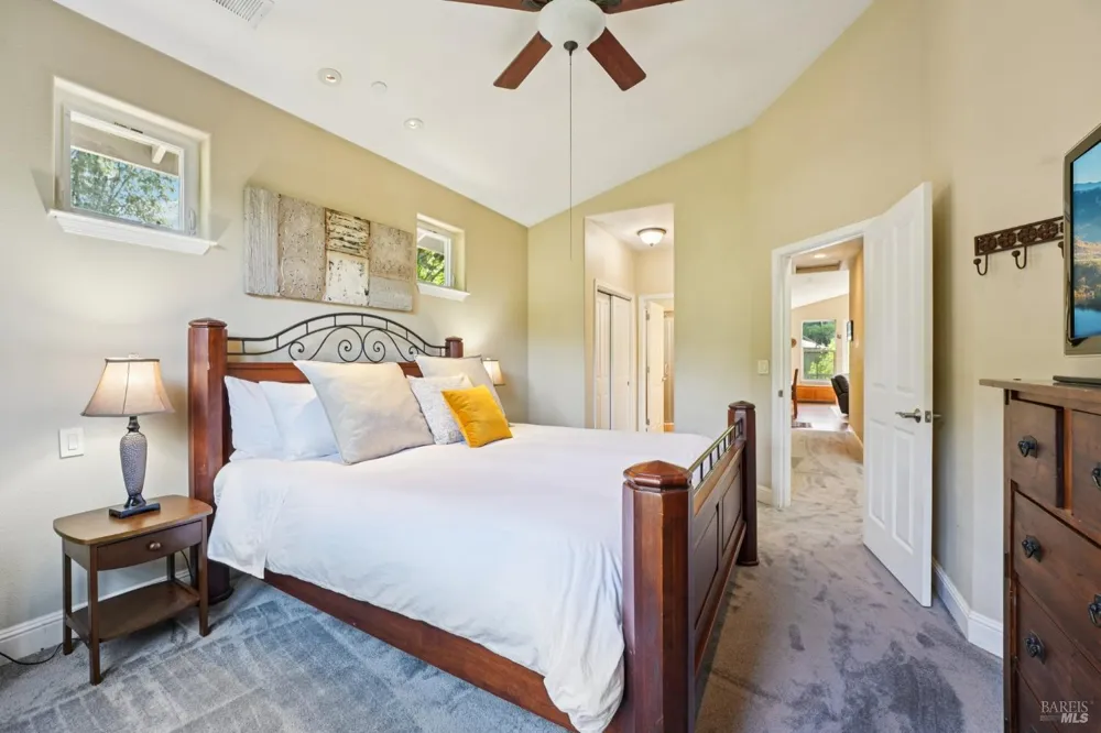 22585 Sylvan Way Monte Rio, CA 95462