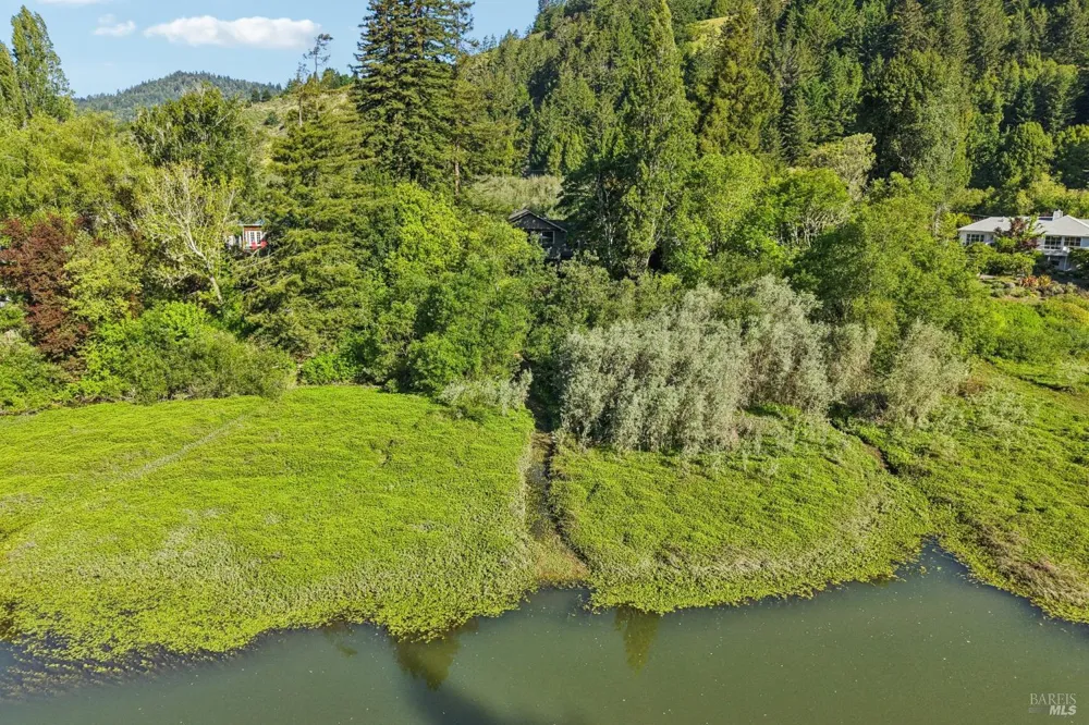 22585 Sylvan Way Monte Rio, CA 95462