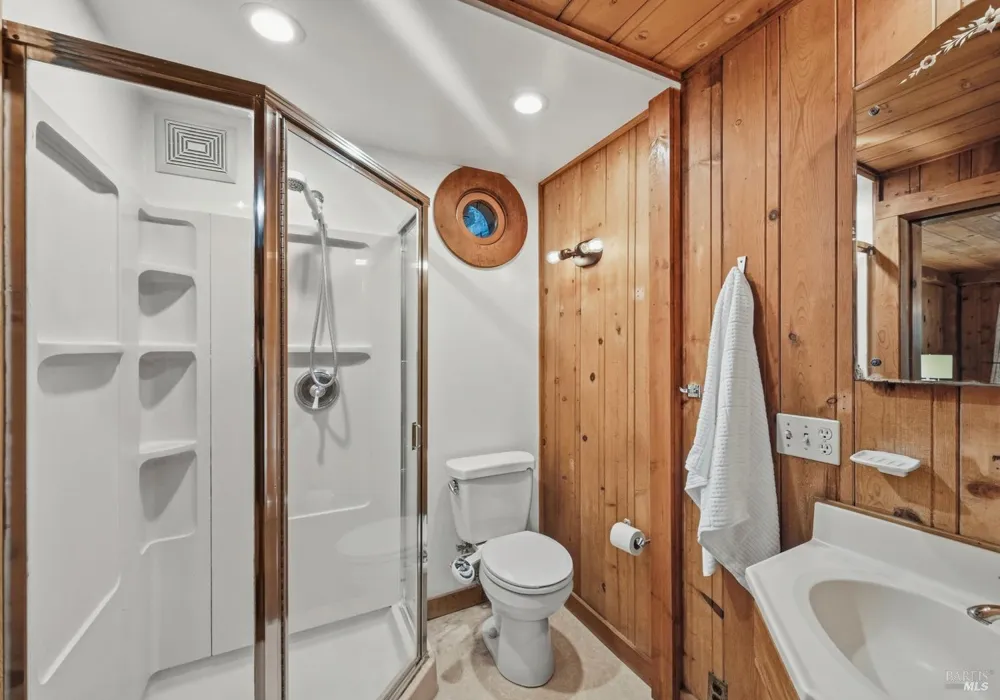 11 Shady Lane Larkspur, CA 94939