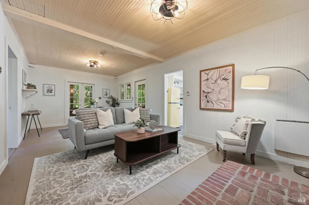 11 Shady Lane Larkspur, CA 94939