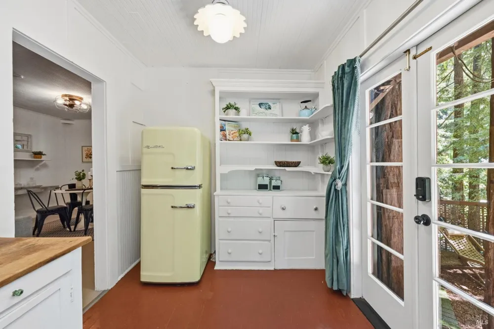 11 Shady Lane Larkspur, CA 94939