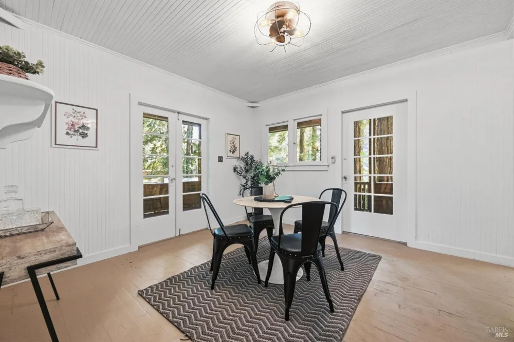 11 Shady Lane Larkspur, CA 94939