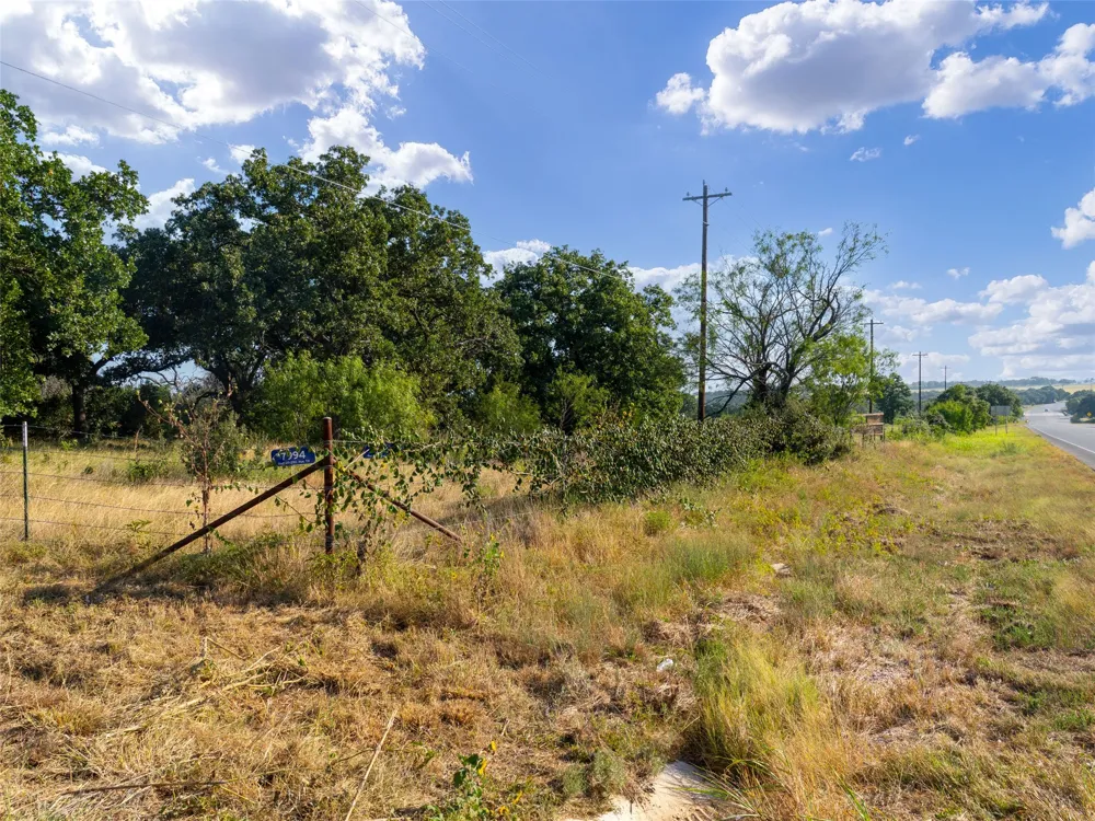 7994 US Highway 290 Johnson City, TX 78636