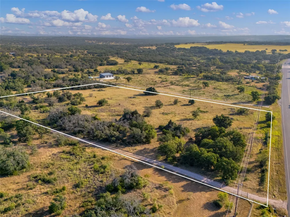 7994 US Highway 290 Johnson City, TX 78636