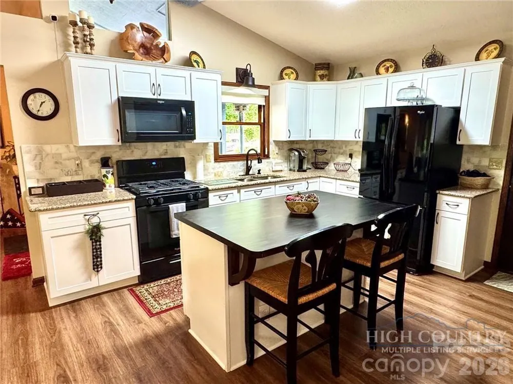 76 Whispering Pine Loop Newland, NC 28657