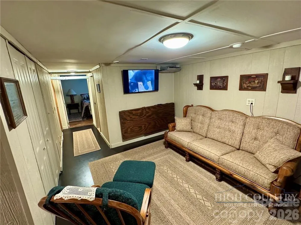 76 Whispering Pine Loop Newland, NC 28657