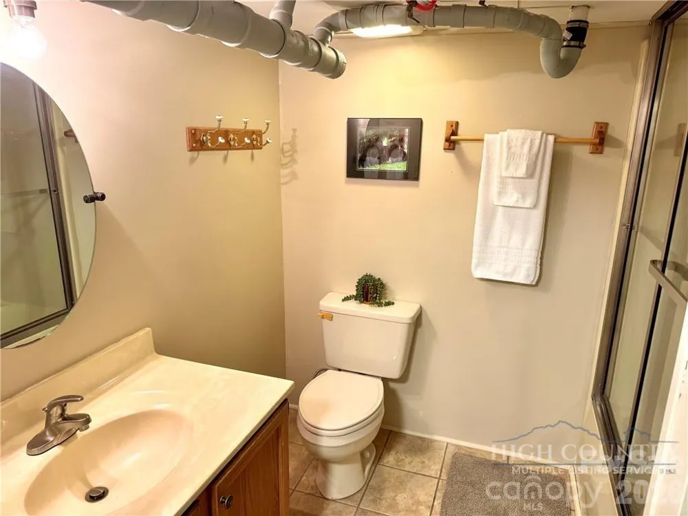 76 Whispering Pine Loop Newland, NC 28657