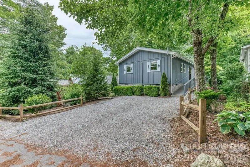 76 Whispering Pine Loop Newland, NC 28657