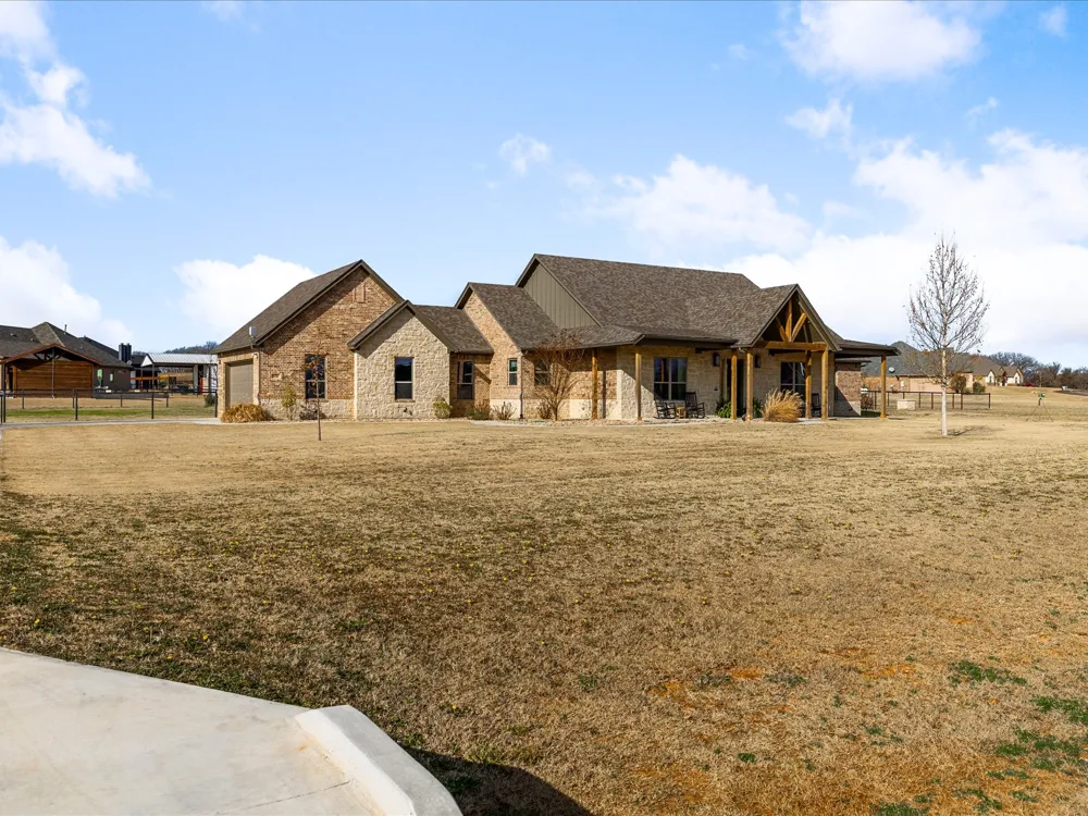 170 Proctor Lane Decatur, TX 76234