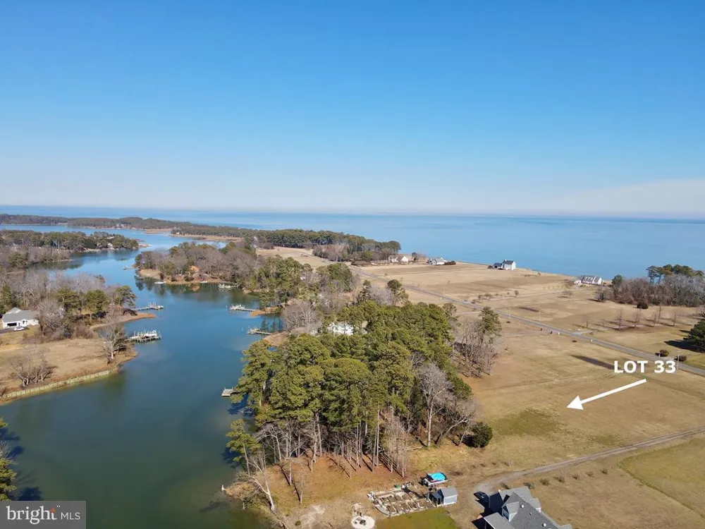 TRANQUILITY ROAD Reedville, VA 22539