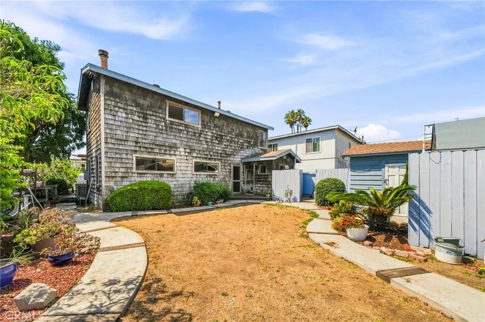 456 W 40th San Pedro, CA 90731