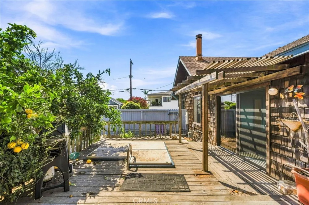456 W 40th San Pedro, CA 90731