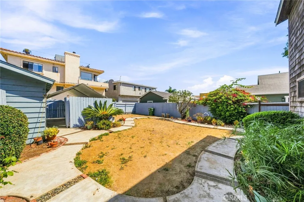 456 W 40th San Pedro, CA 90731