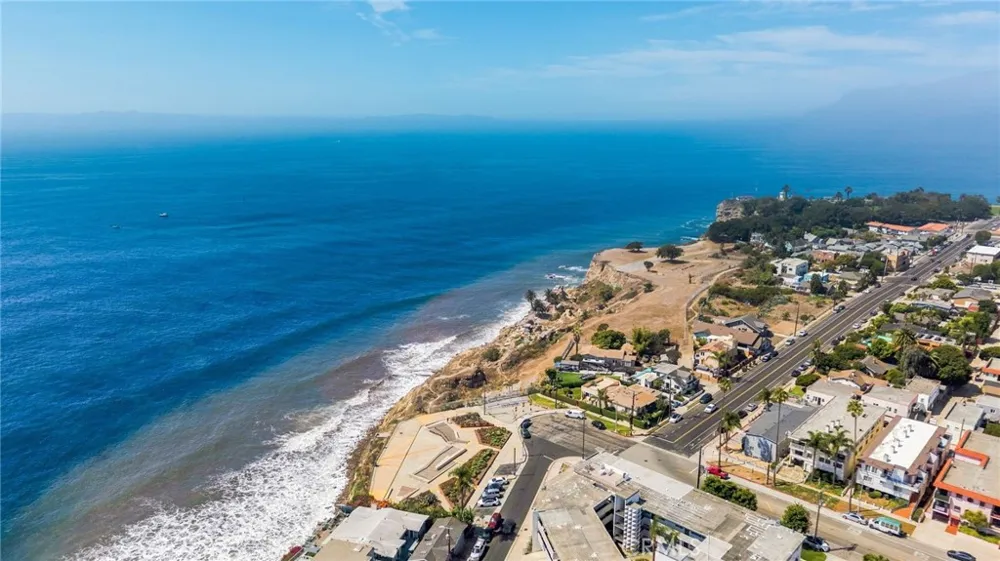 456 W 40th San Pedro, CA 90731
