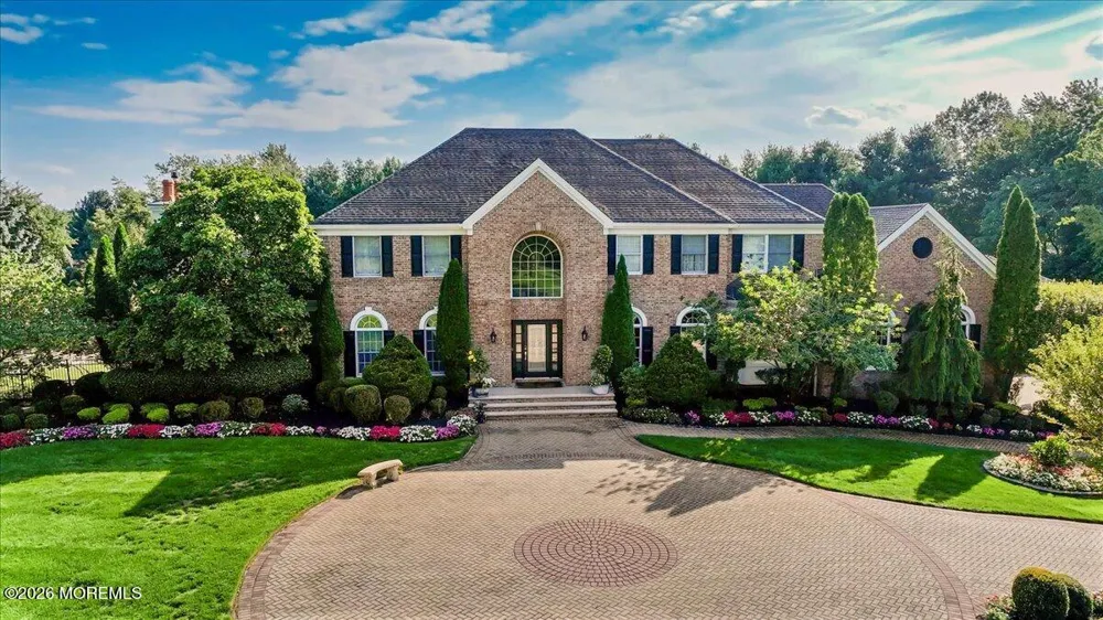 2 Cindy Court Holmdel, NJ 07733