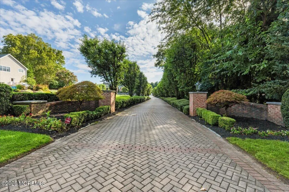 2 Cindy Court Holmdel, NJ 07733