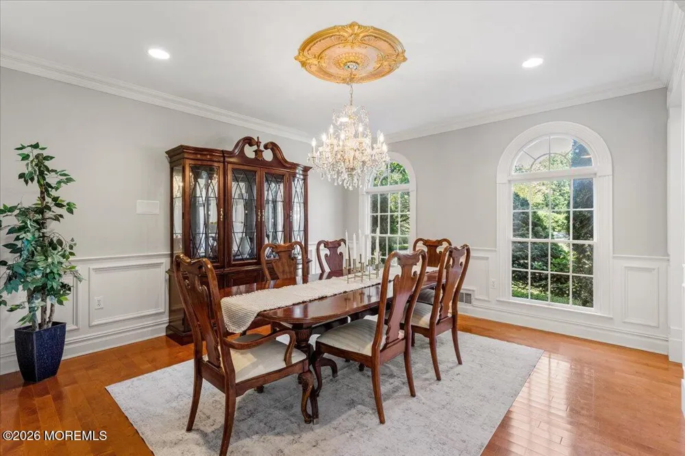 2 Cindy Court Holmdel, NJ 07733