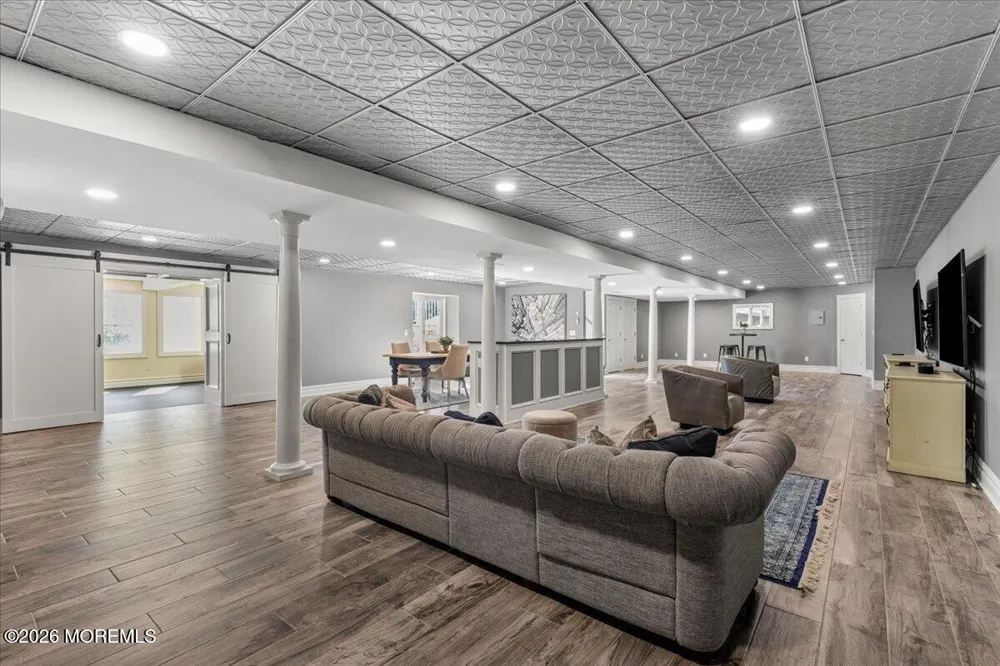 2 Cindy Court Holmdel, NJ 07733