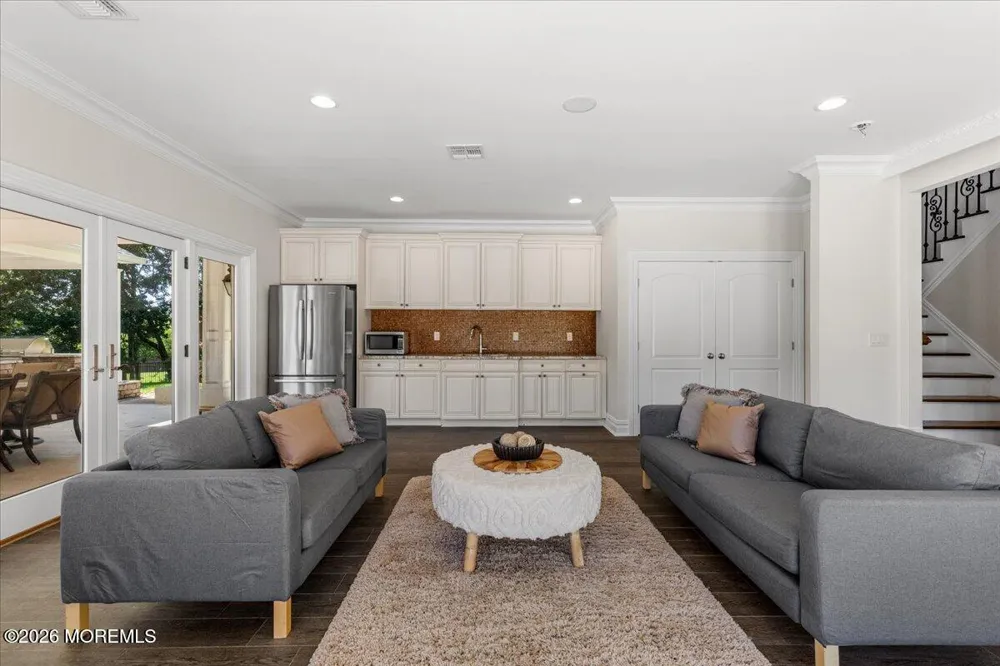 2 Cindy Court Holmdel, NJ 07733