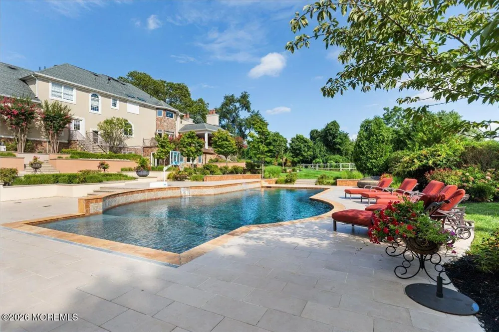 2 Cindy Court Holmdel, NJ 07733