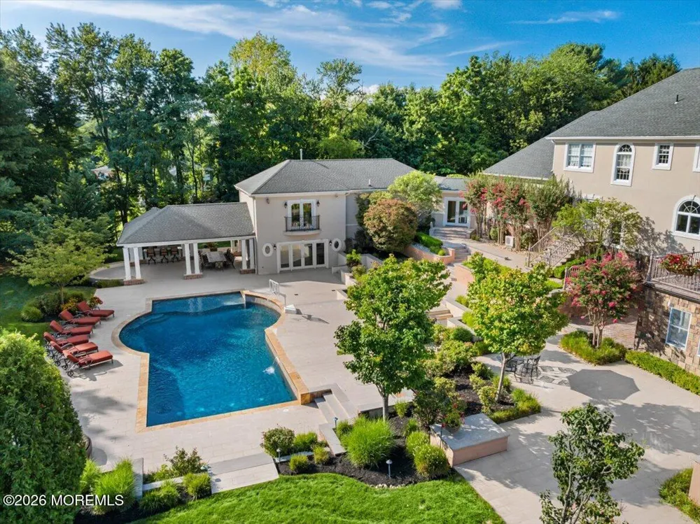 2 Cindy Court Holmdel, NJ 07733