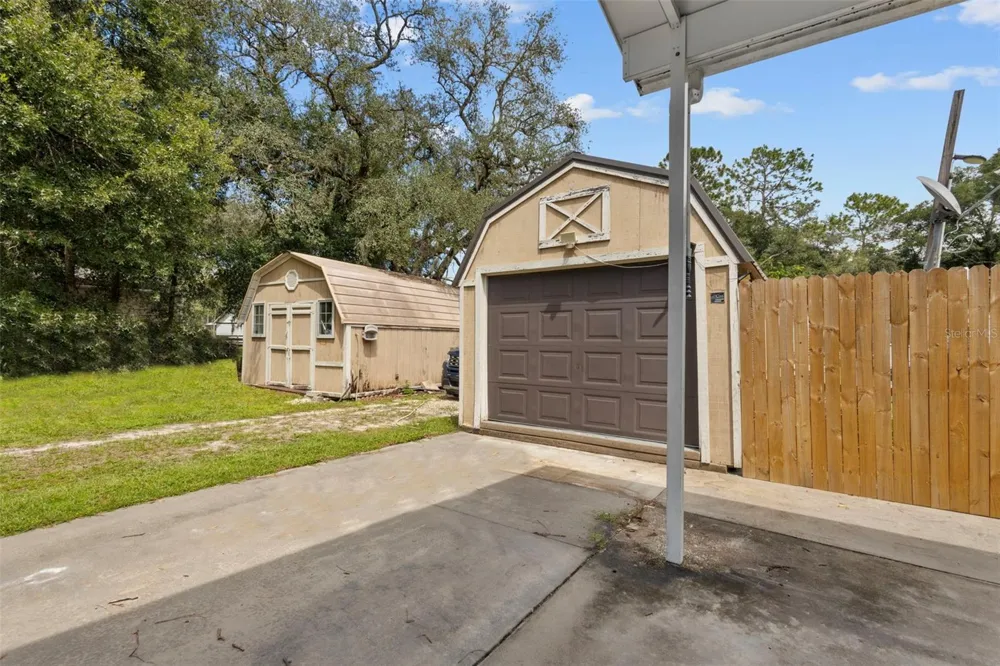 17171 NW 80TH TERRACE Trenton, FL 32693