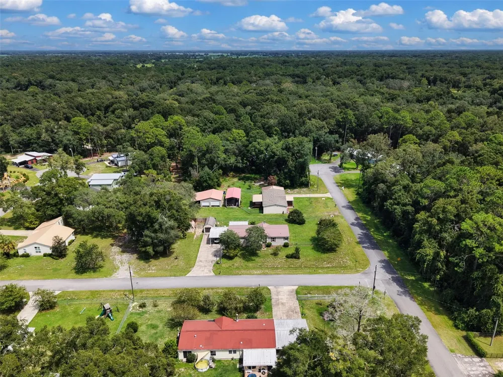 17171 NW 80TH TERRACE Trenton, FL 32693