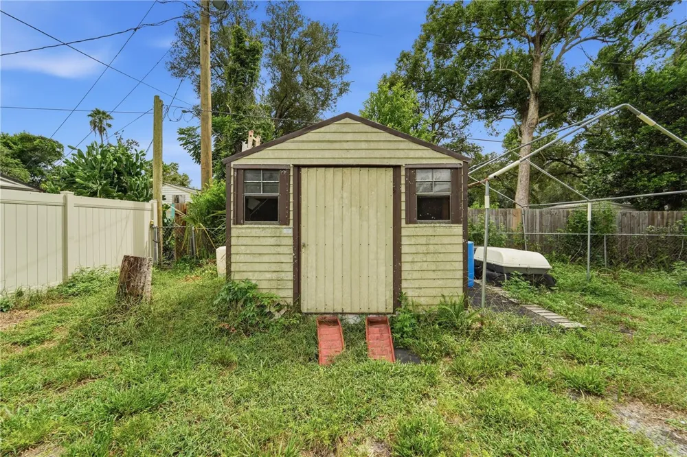 547 EVERETT STREET Deltona, FL 32725