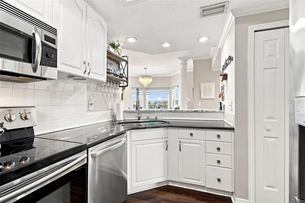 399 150TH AVENUE #205 Madeira Beach, FL 33708