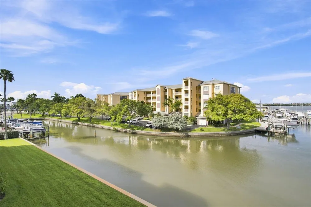399 150TH AVENUE #205 Madeira Beach, FL 33708