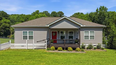 1547 Dallas Lake Road