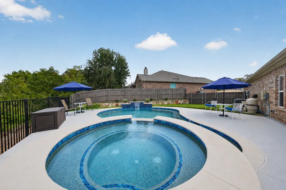 7924 Wilson Cliff Court White Settlement, TX 76108