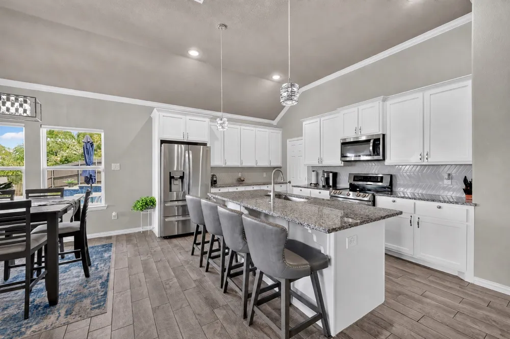 7924 Wilson Cliff Court White Settlement, TX 76108