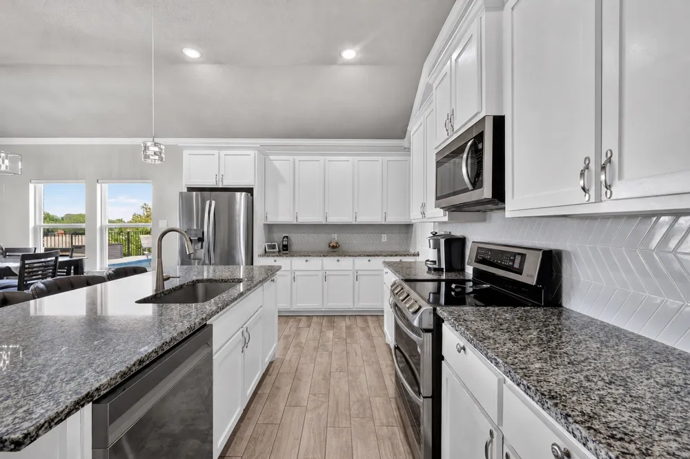 7924 Wilson Cliff Court White Settlement, TX 76108