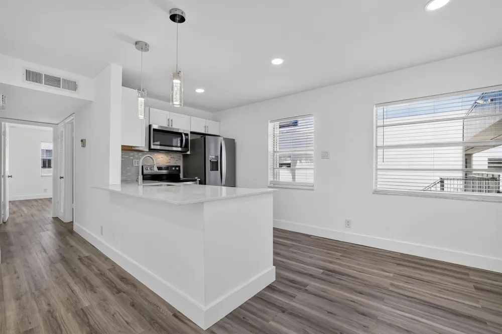 515 Normandy Lane Delray Beach, FL 33484