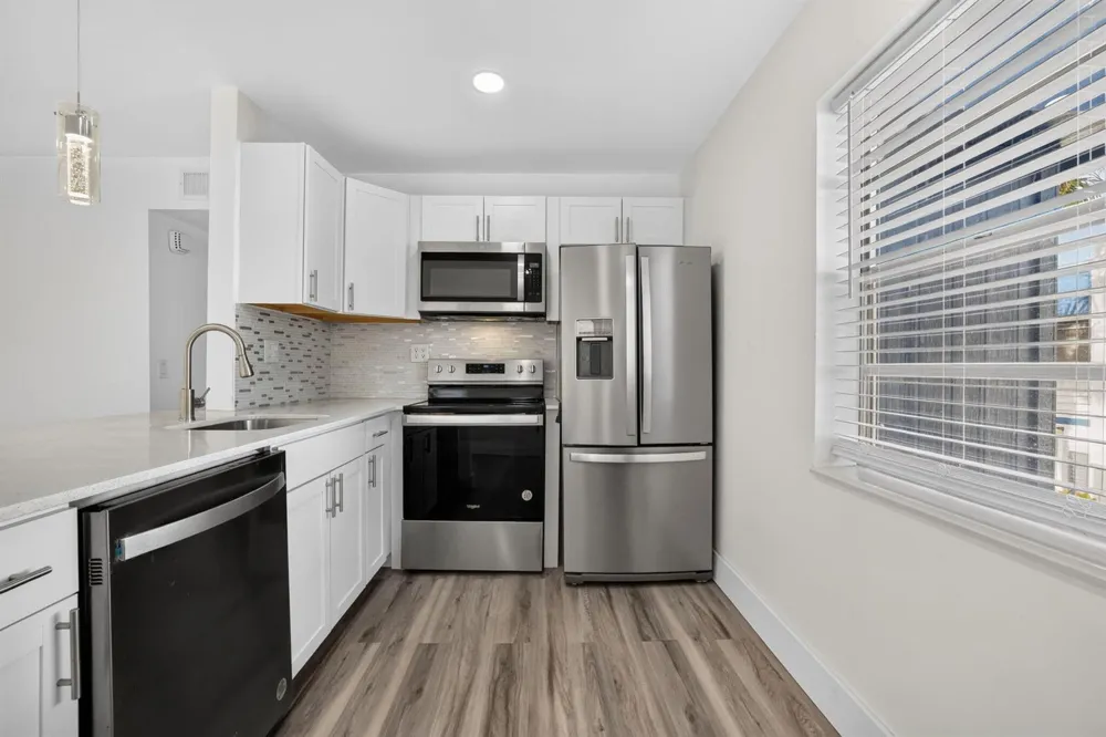 515 Normandy Lane Delray Beach, FL 33484