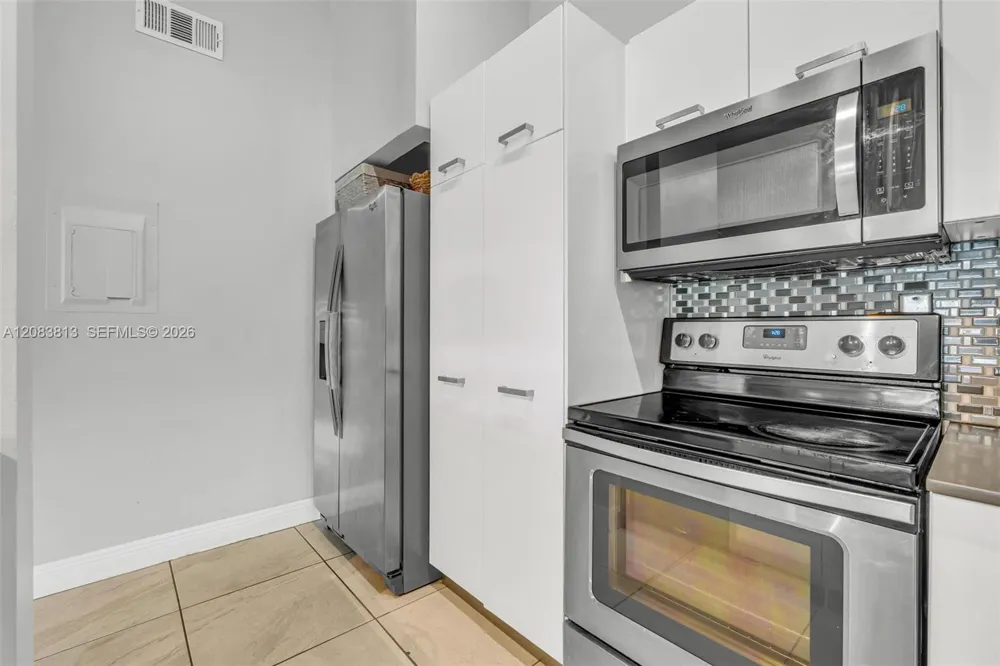 18226 Mediterranean Blvd #7-16 Hialeah, FL 33015