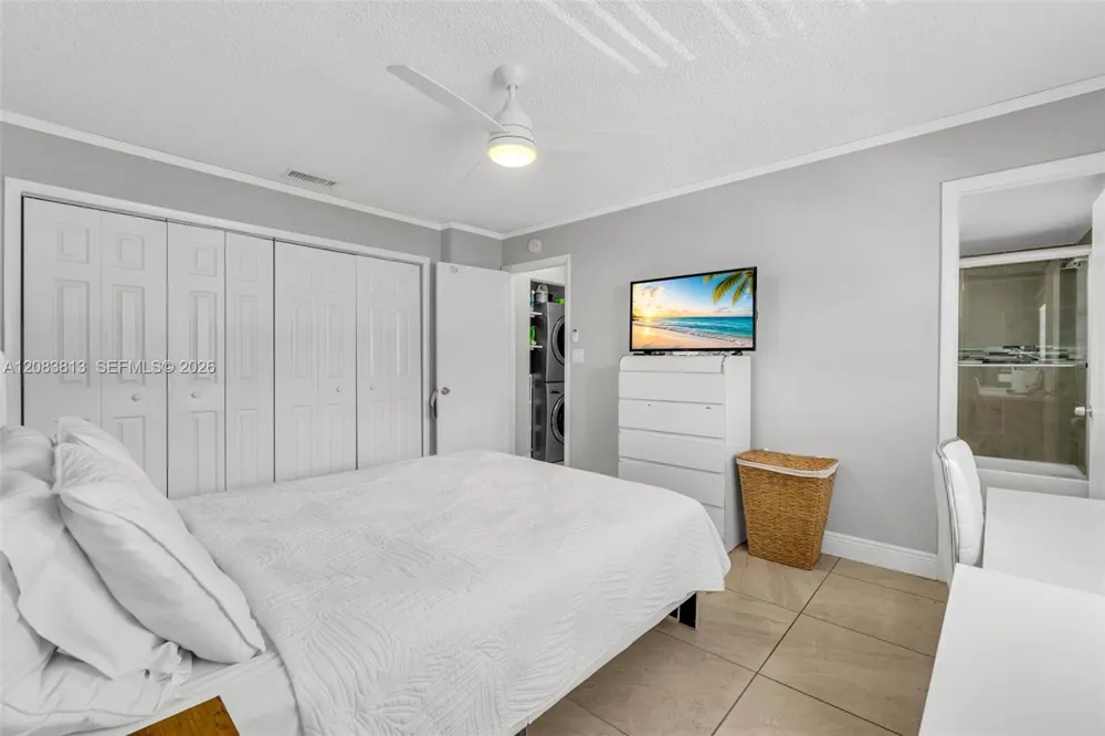18226 Mediterranean Blvd #7-16 Hialeah, FL 33015