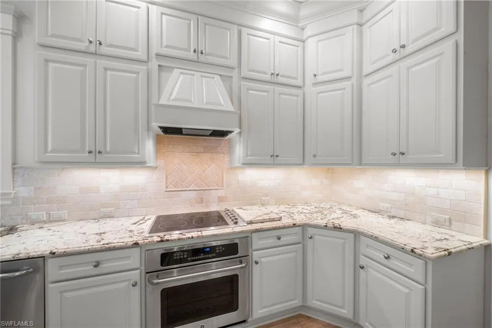 9296 Troon Lakes Drive Naples, FL 34109