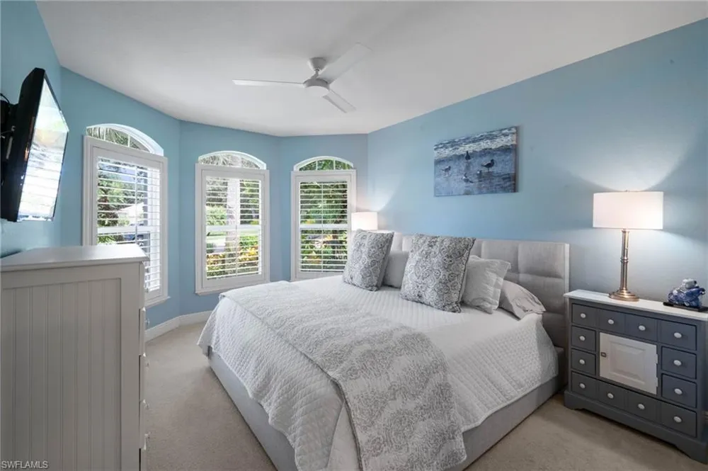 9296 Troon Lakes Drive Naples, FL 34109
