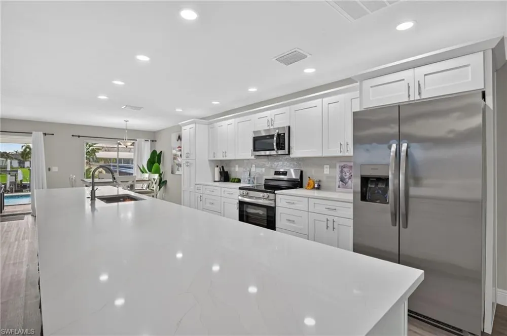 5349 Cobalt Court Cape Coral, FL 33904