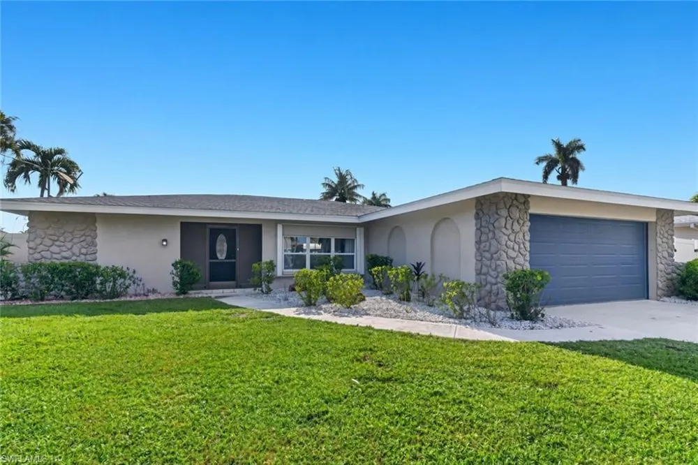 5349 Cobalt Court Cape Coral, FL 33904