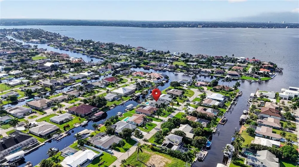 5349 Cobalt Court Cape Coral, FL 33904