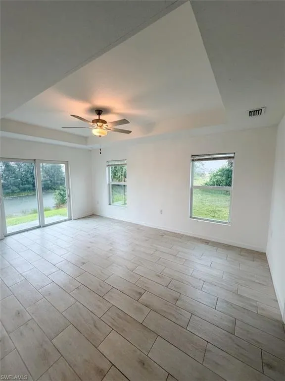 1825 NE 36th Lane Cape Coral, FL 33909