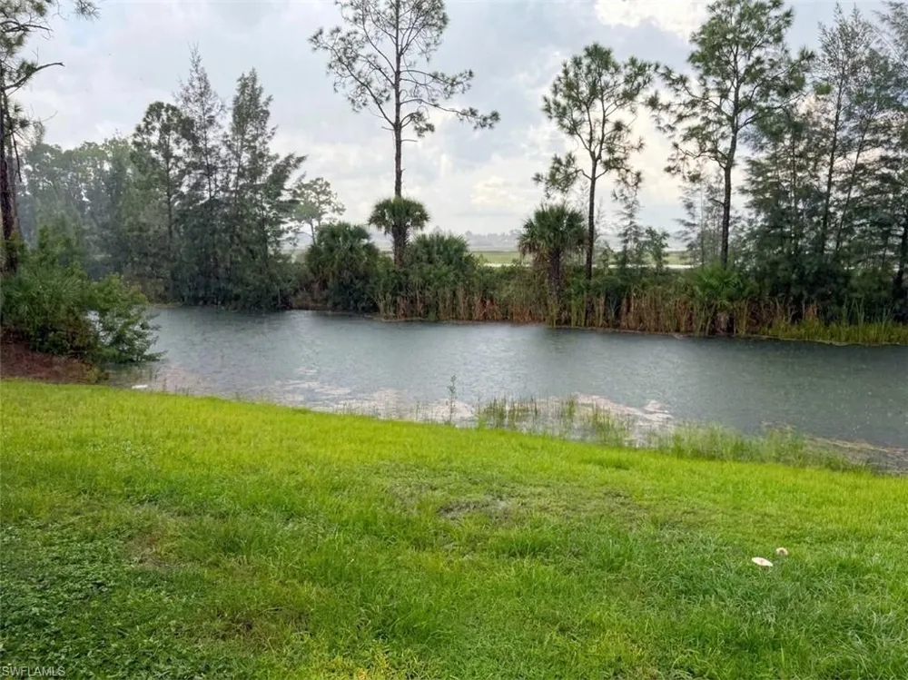 1825 NE 36th Lane Cape Coral, FL 33909