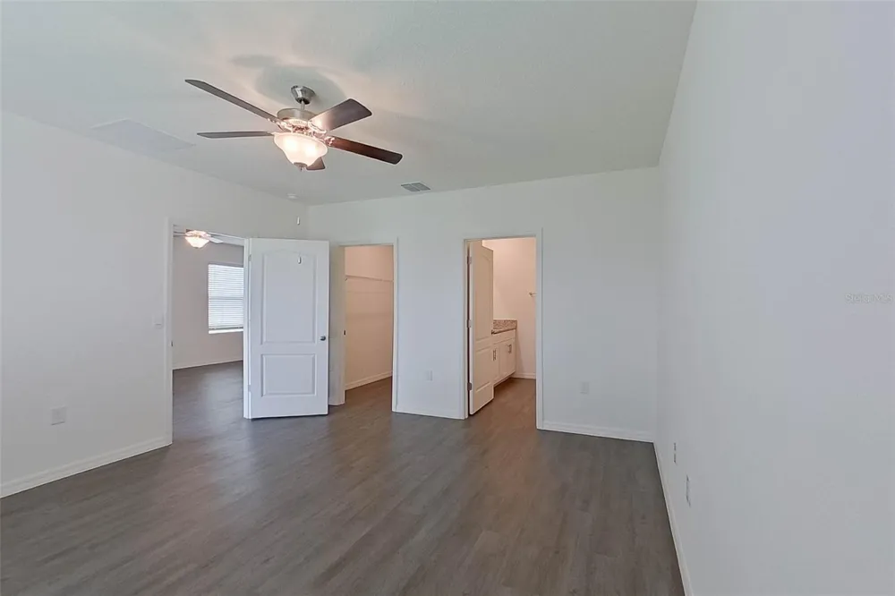 32024 KATELIN CIRCLE Leesburg, FL 34748