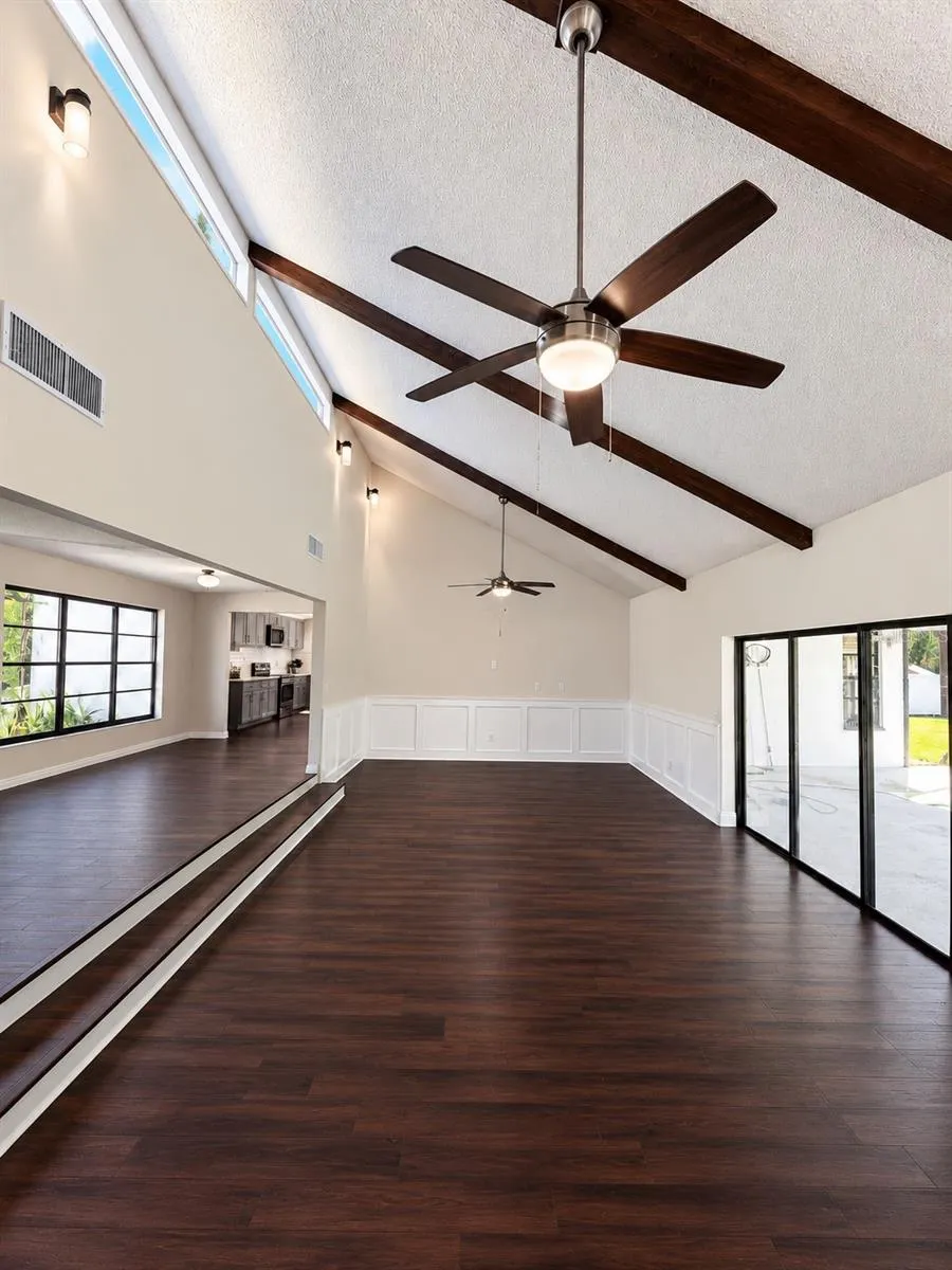 4545 DEBBIE LANE Lutz, FL 33559