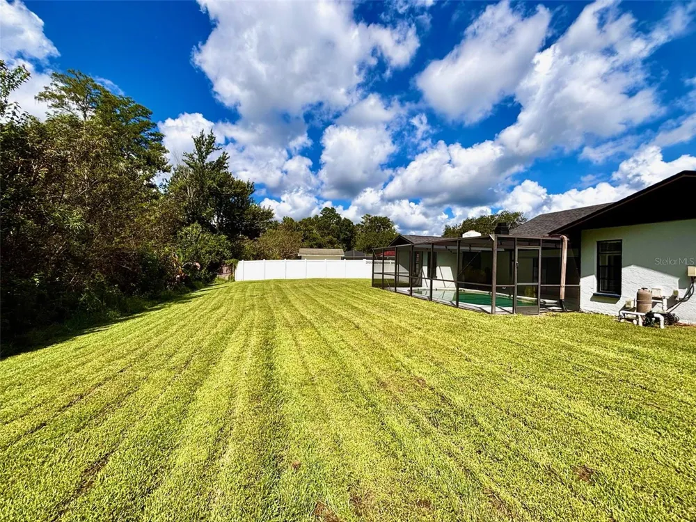 4545 DEBBIE LANE Lutz, FL 33559