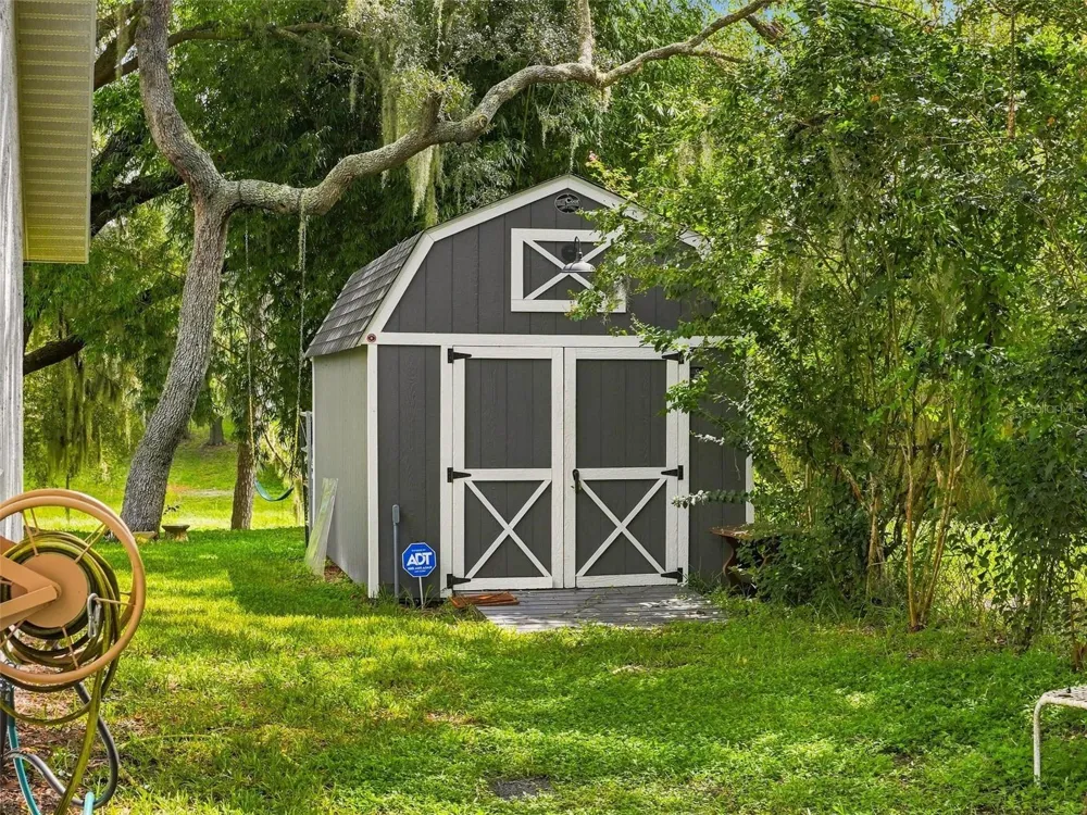 2134 LAREDO AVENUE Spring Hill, FL 34608