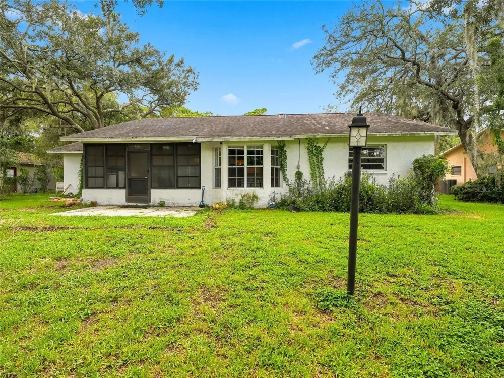 2134 LAREDO AVENUE Spring Hill, FL 34608